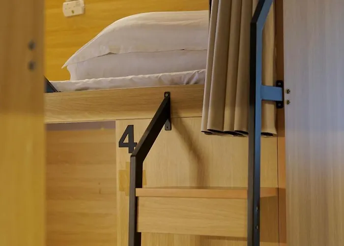 Waveflo Hostel 浪花青旅